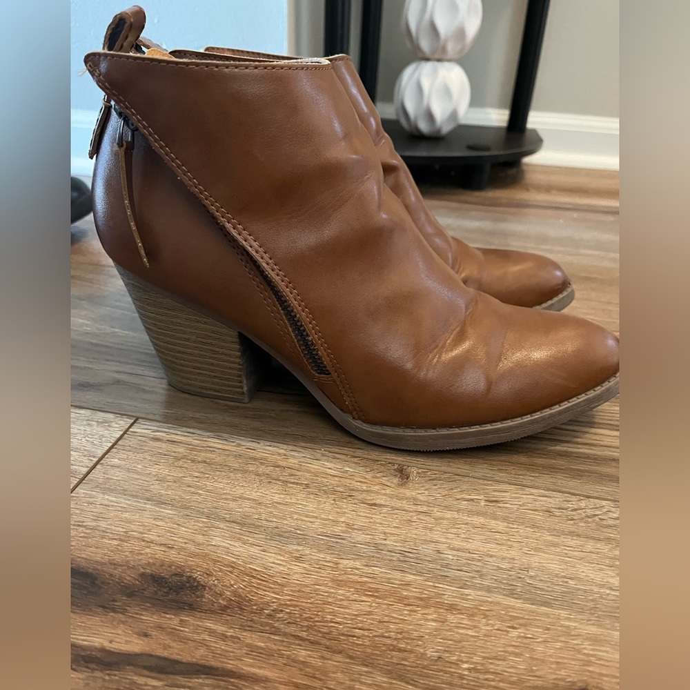 Tan boots